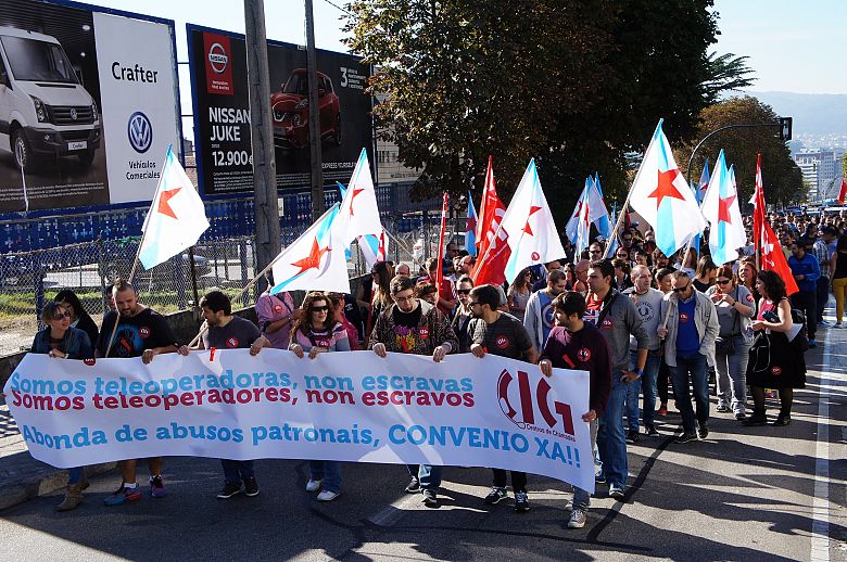 2016 10 06 ManifaFolgaConveniosCentrosChamadasVigo04.JPG